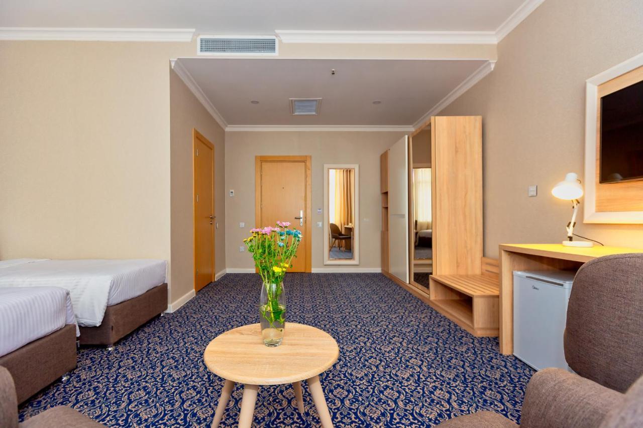 Golden City Hotel 바쿠 외부 사진