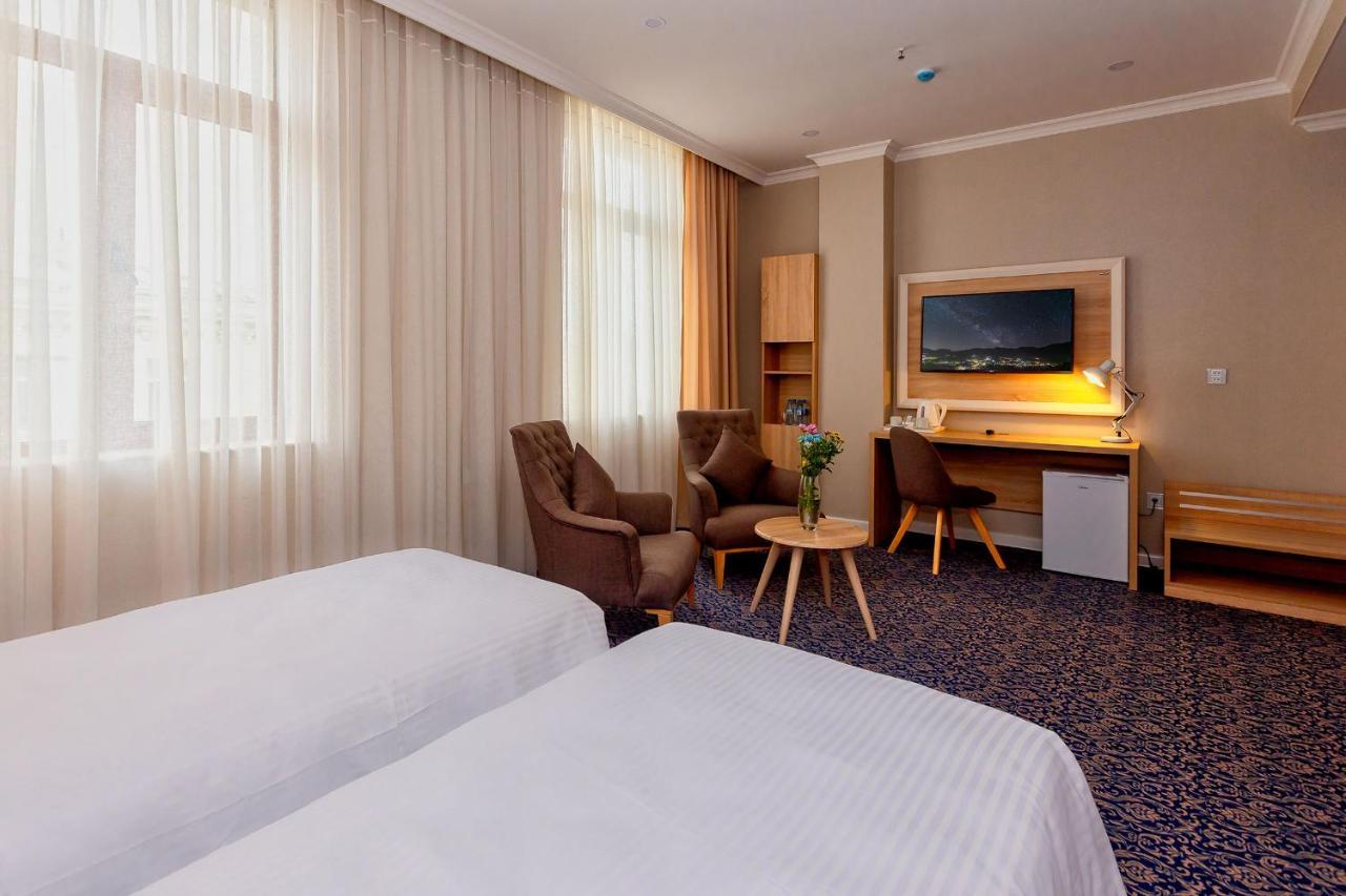 Golden City Hotel 바쿠 외부 사진
