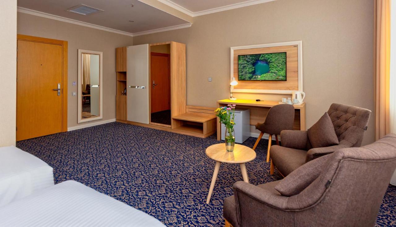 Golden City Hotel 바쿠 외부 사진