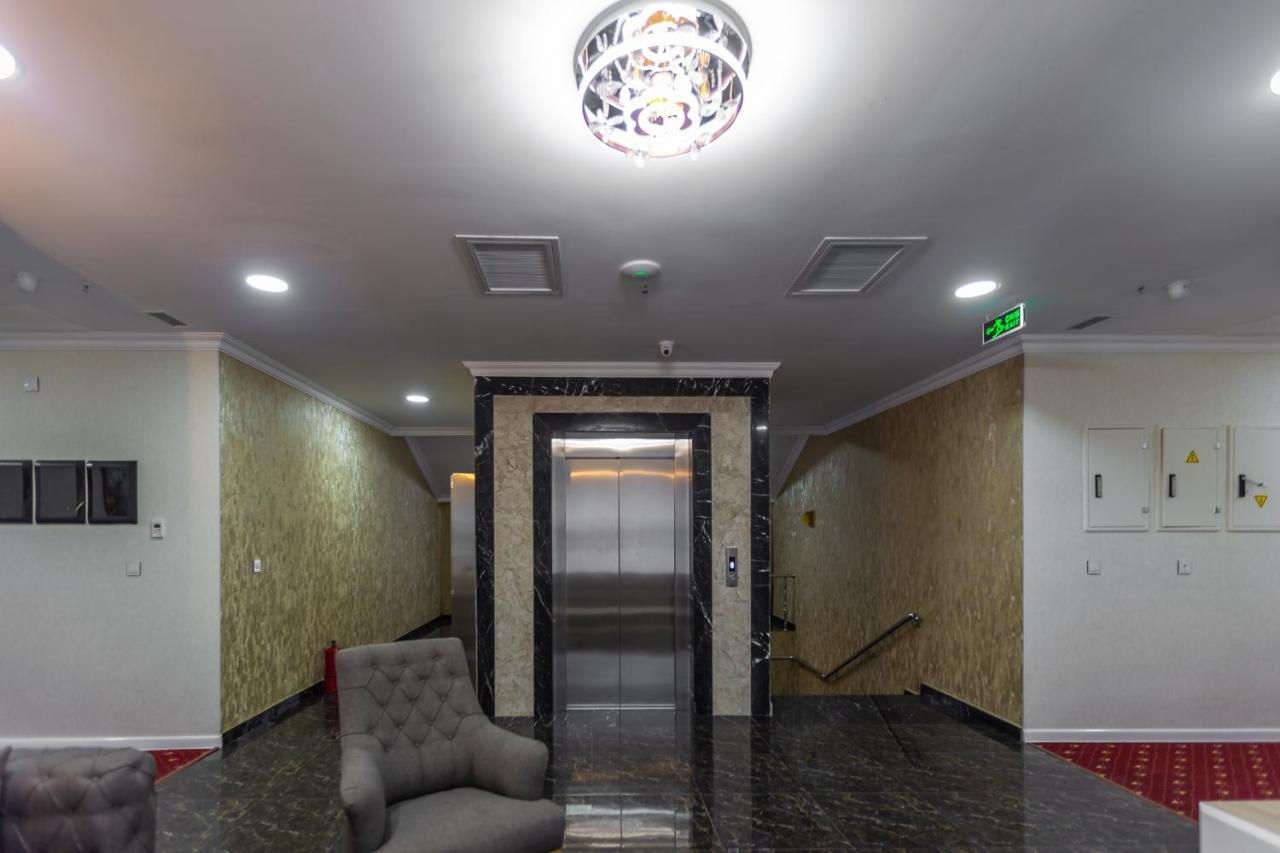Golden City Hotel 바쿠 외부 사진