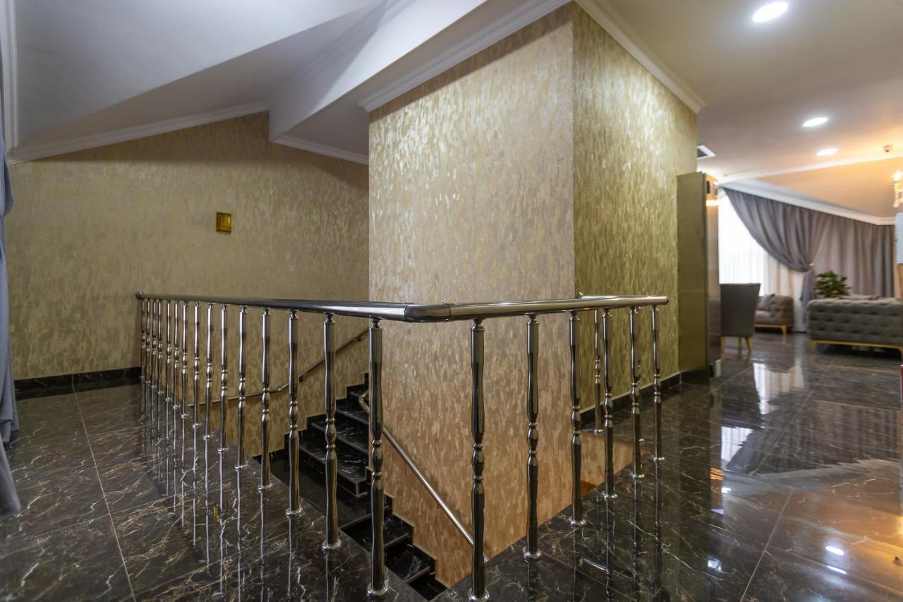 Golden City Hotel 바쿠 외부 사진