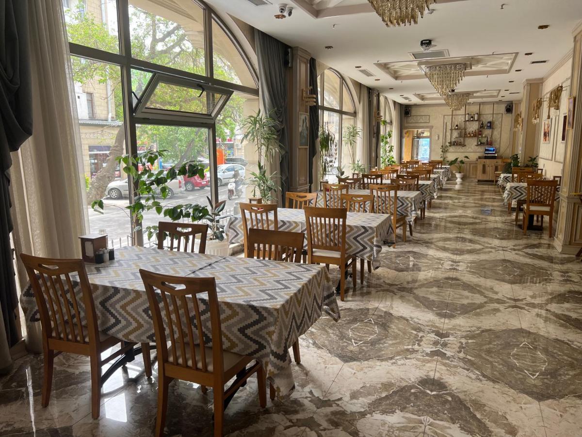 Golden City Hotel 바쿠 외부 사진